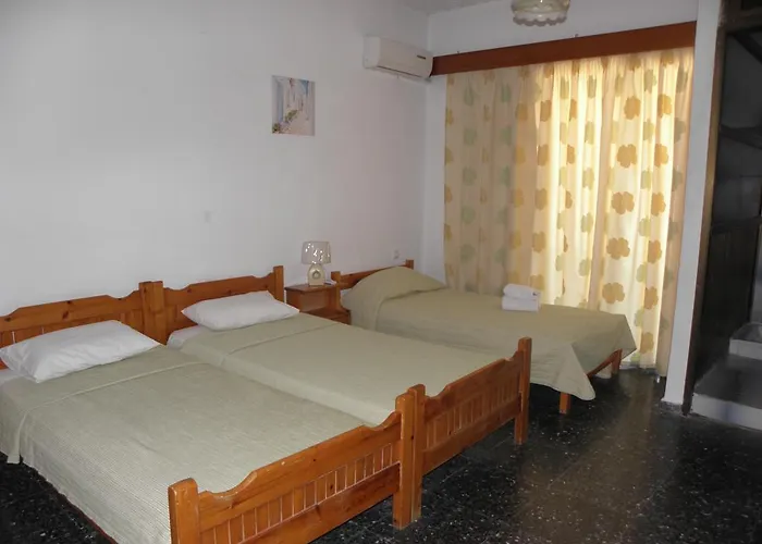 Guest house Afroditi 3*