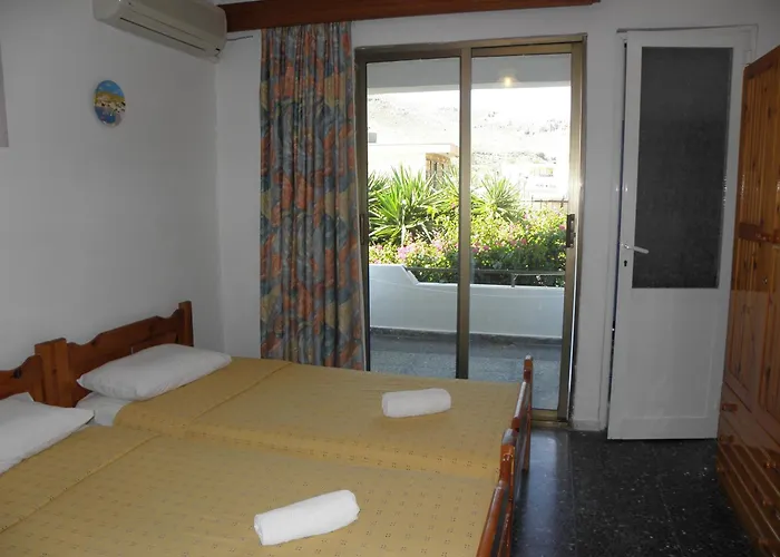 Afroditi Guest house 3*